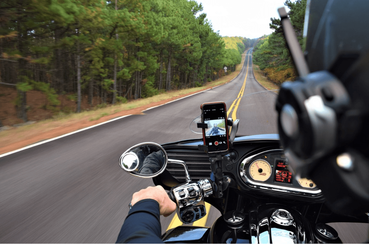 Technologické vychytávky, které usnadní jízdu na motorce