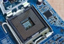 GPU Servery: Skrytí dělníci, kteří pohánějí umělou inteligenci